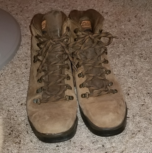 coleman hiking boots
